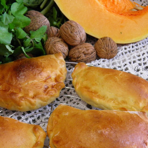 Empanadas de Abóbora, Nozes e Feta (6 unidades)