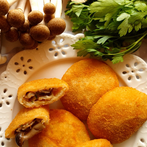 Rissóis de Cogumelos (6 unidades)